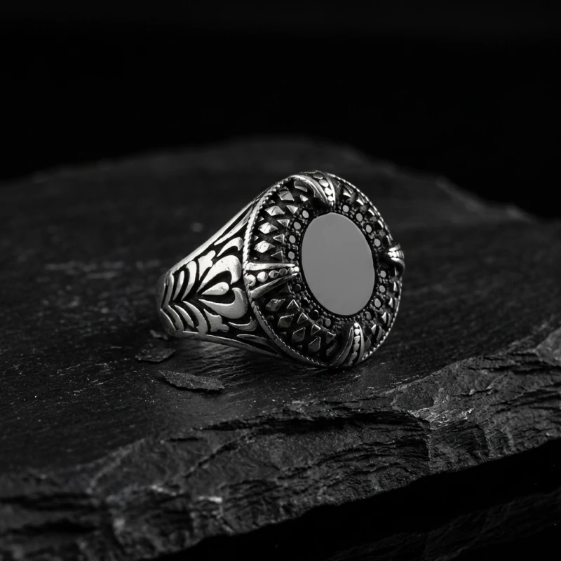 SİYAH TAŞLI